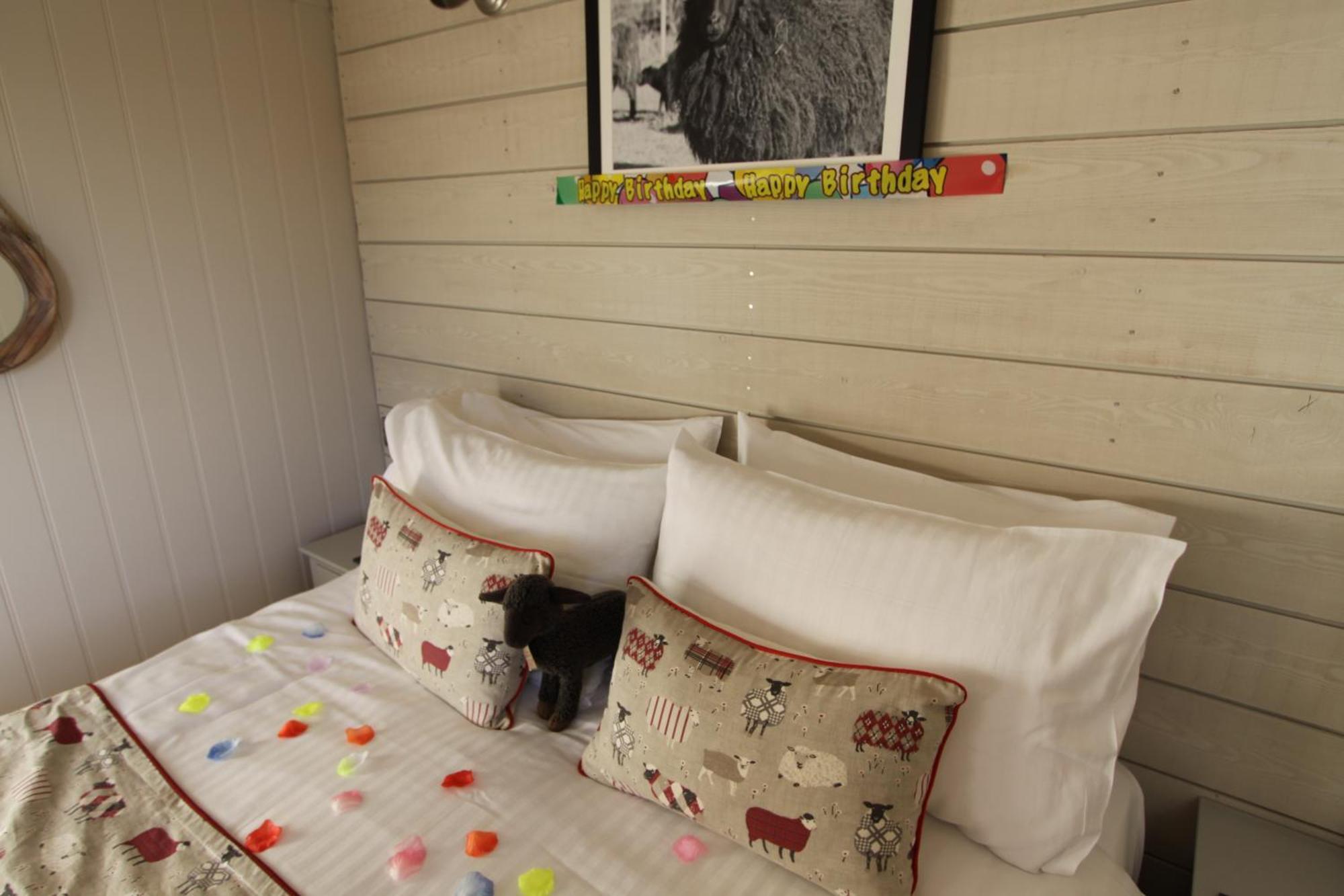 Holiday home Springwood Shepherd Huts Glamping